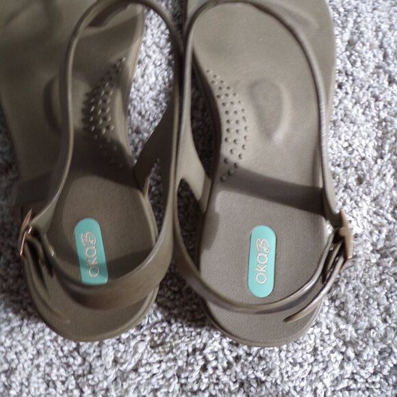 Oka B carson t strap sandal  10 MADE IN USA - Picture 7 of 9
